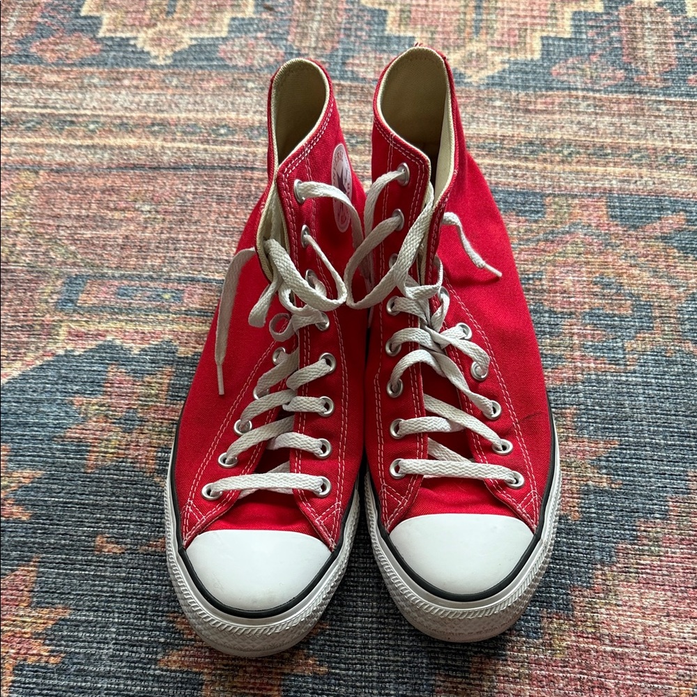 Men’s 10.5 Red High Top Sneakers